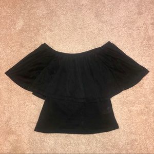 ❤️Sun and Shadow off the shoulder black top